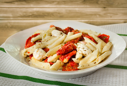 Recette d'&eacute;t&eacute; - Salade de p&acirc;tes m&eacute;diterran&eacute;enne &agrave; la sauce moutarde